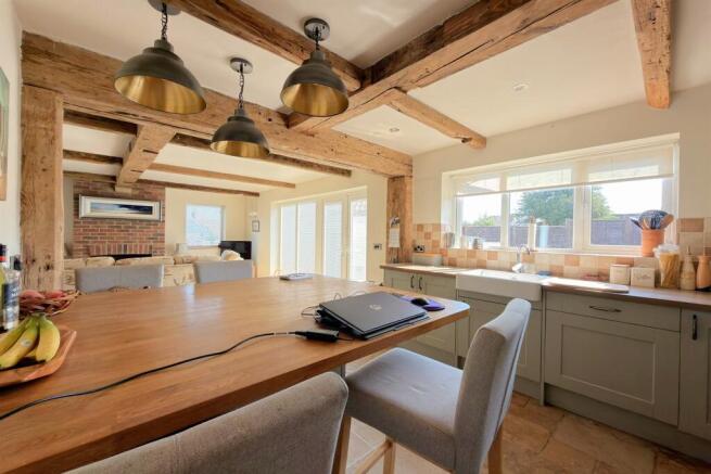 3 bed Detached for sale Image 11