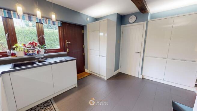 3 bed Detached for sale Image 7