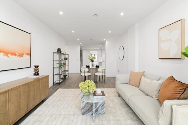 The Icon, Plot 22, Living