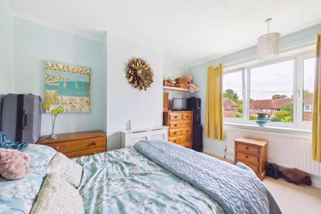 3 bed Semi-Detached for sale Image 8