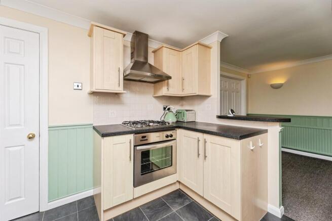 3 bed Detached for sale Image 10