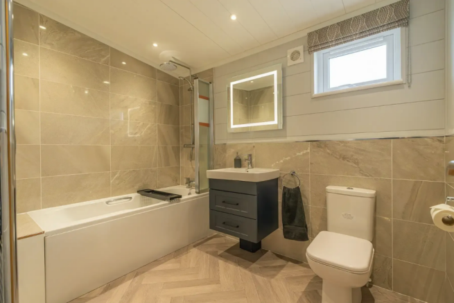 2 bed Lodge for sale Image 11
