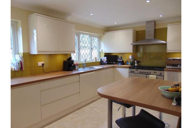 Kitchen / Breakfast