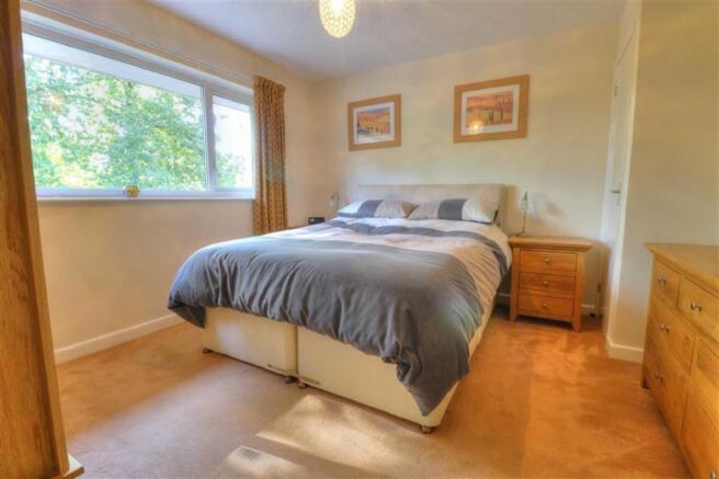 Bedroom 2: