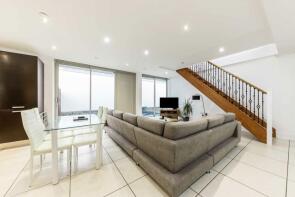 1, Manuka Close, London W7 1HT