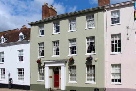 High Street, Warwick, Warwickshire CV34 4AX