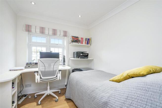 Bedroom/Study