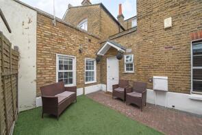 25c, Tamworth Street, London SW6 1LF