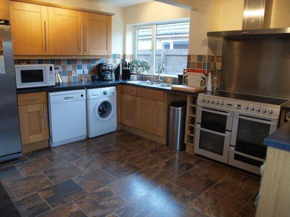 Fitted Dining...
