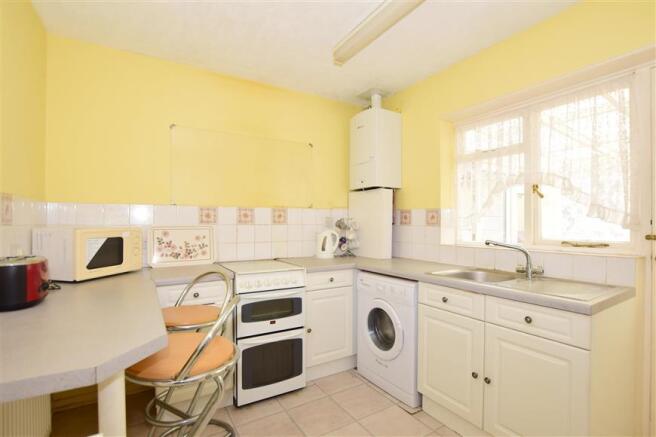 Kitchen/ Breakfast Room