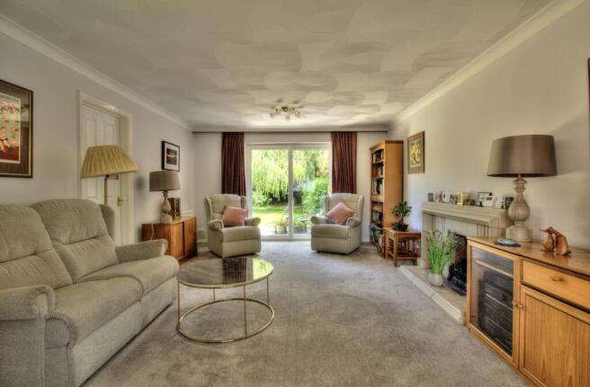 Living Room - Dunvegan Close Kenilworth - Matt Cli