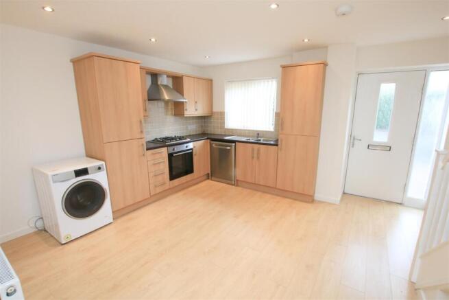 OPEN PLAN DINING KITCHEN