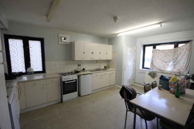 59 bed Block of Apartments for sale Image 5