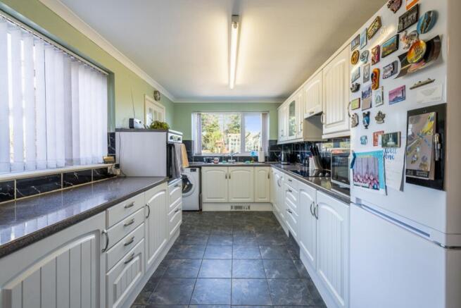 323 Westhorpe Road (Gosberton)-19