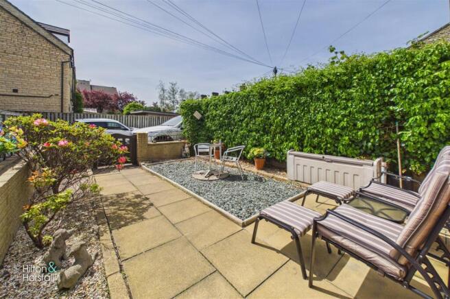 2 bed Terraced for sale Image 11