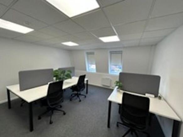 suite 3 furniture 1.jpg