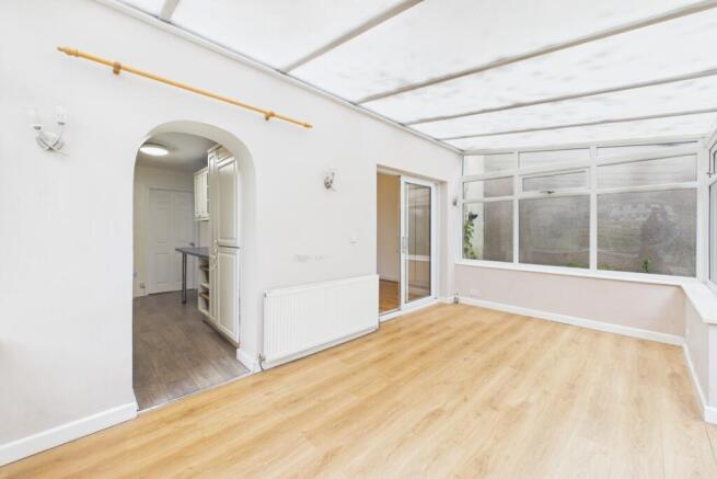 3 bed Semi-Detached for sale Image 7