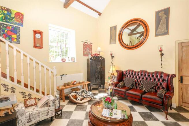 2 bed Detached for sale Image 11