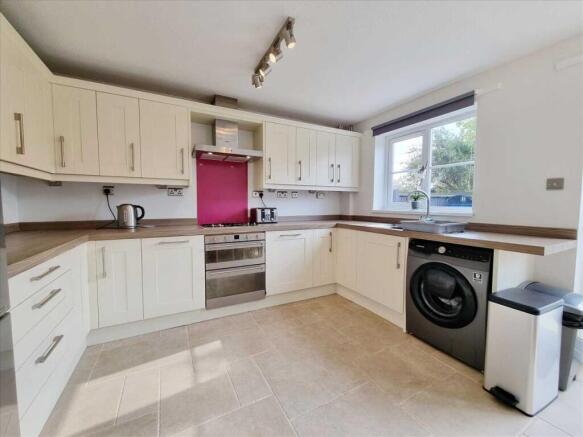 Kitchen Diner: