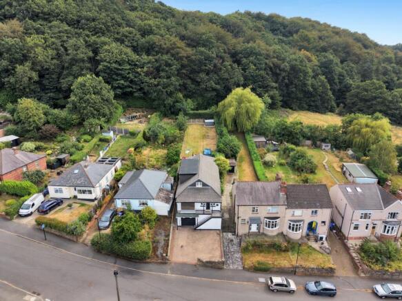 6 bed Detached for sale in sheffield