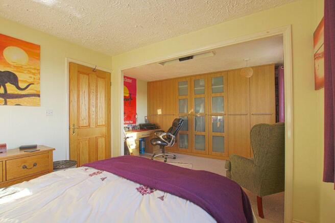 Bedroom 1 (Double)