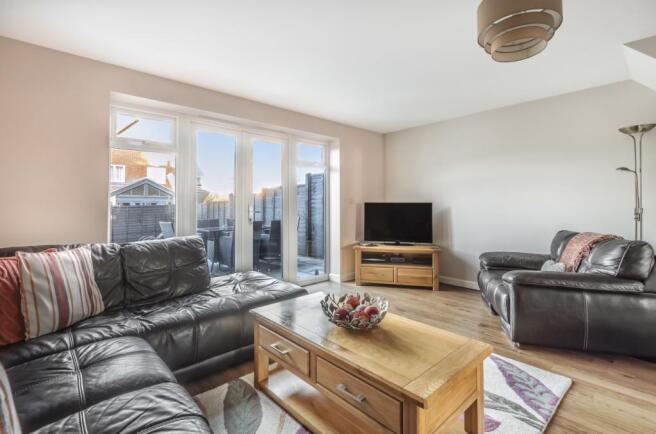Open plan sitting/di