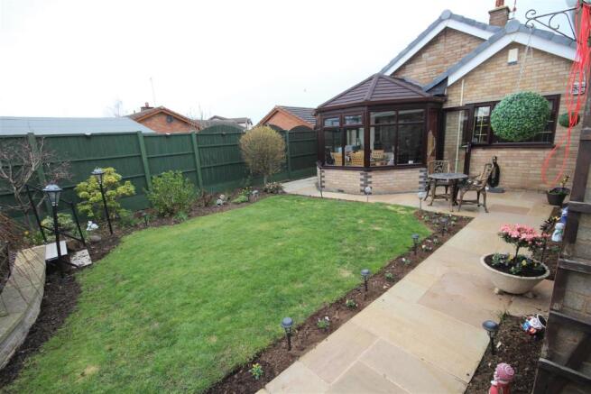 garden 5 .jpg