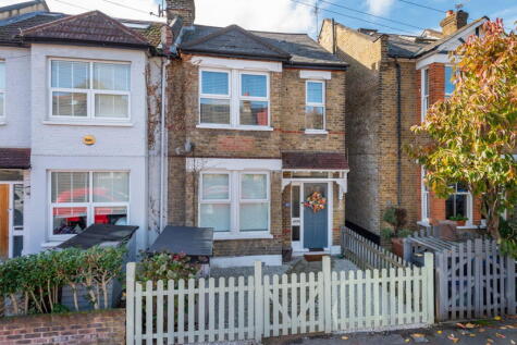 Chestnut Road, West Wimbledon, SW20