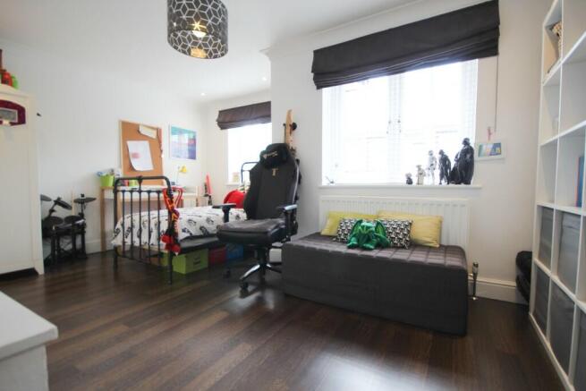 Photo 10