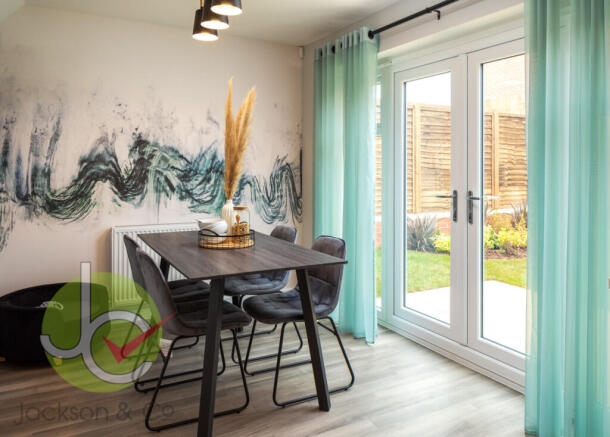 Kitchen/ Dining R...