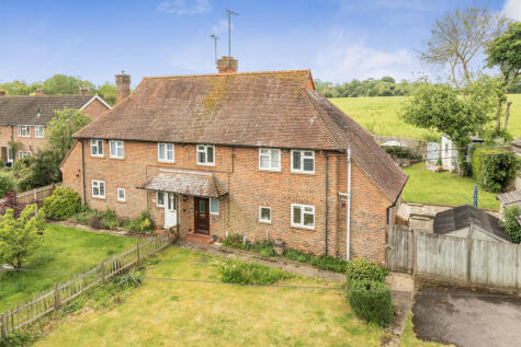 Turners Mead, Chiddingfold, Godalming, GU8