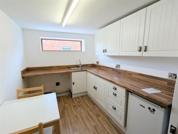Second Kitchen