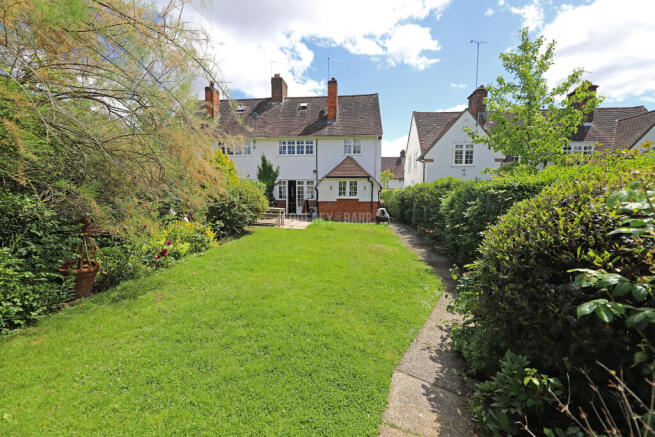 Midholm, Hampstead Garden Suburb photo 4