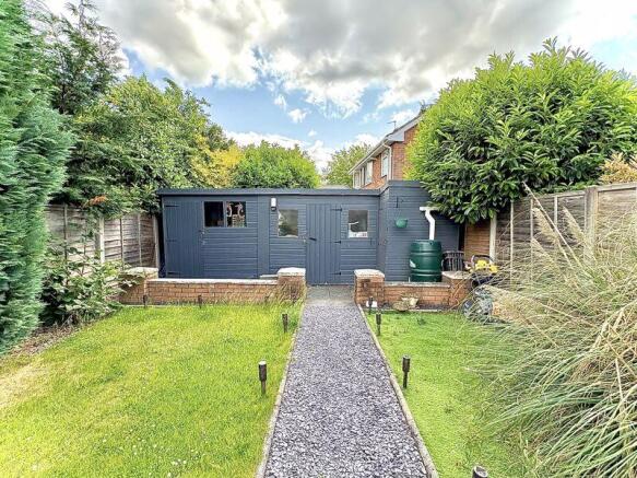GARDEN SHED