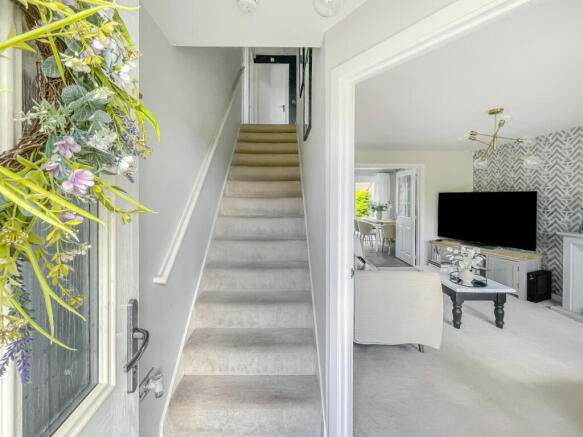 4 bed Detached for sale Image 7