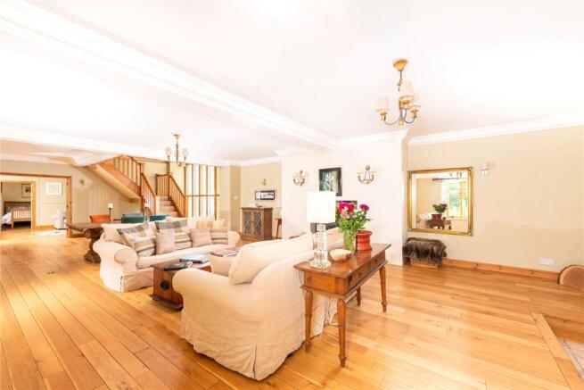 Sitting/Dining Room
