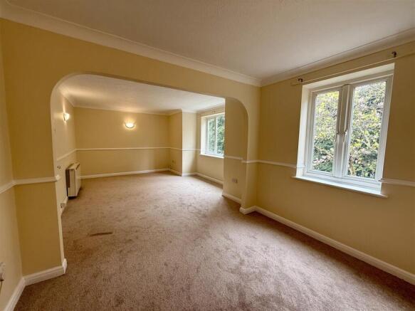 Living/Dining Room