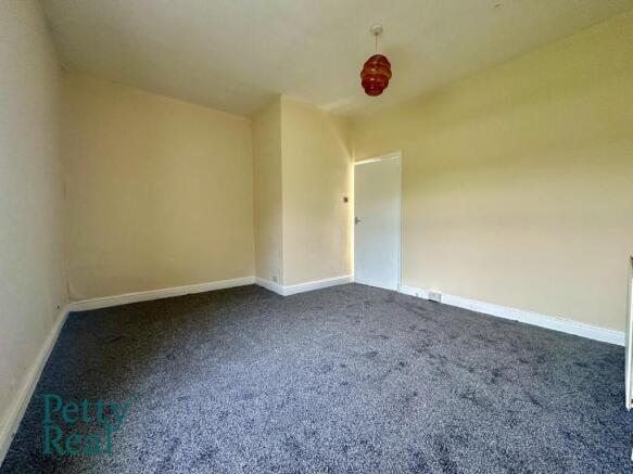 1 bed Terraced for sale Image 4