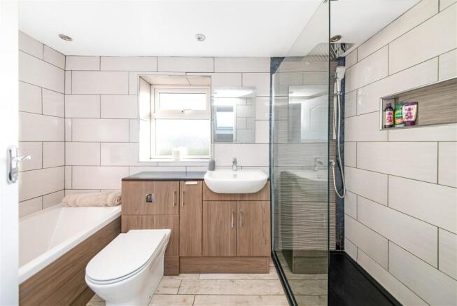 HOUSE BATHROOM