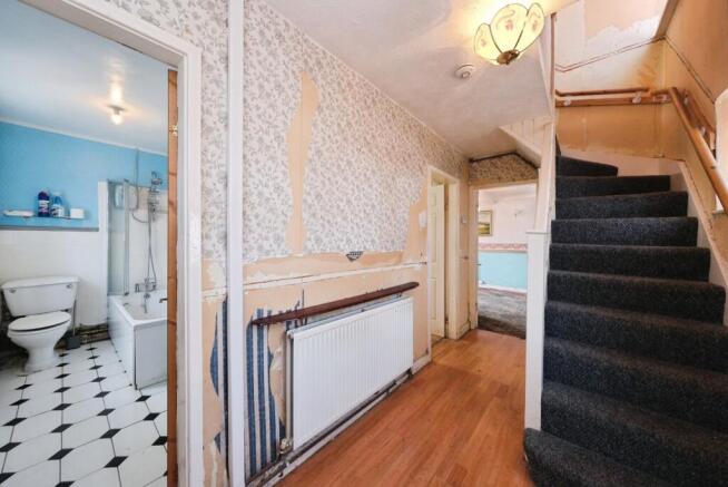 3 bed Semi-Detached for sale Image 5