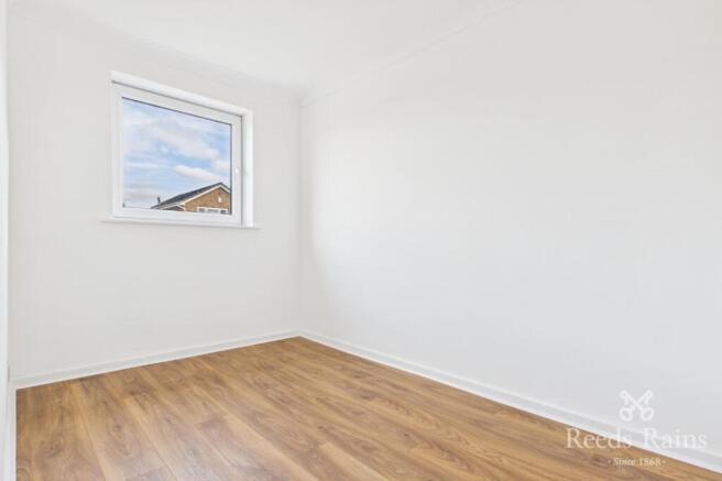2 bed Terraced for sale Image 8