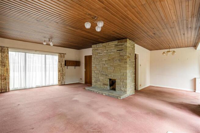 3 bed Detached for sale Image 6