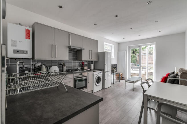 Mostyn Avenue
