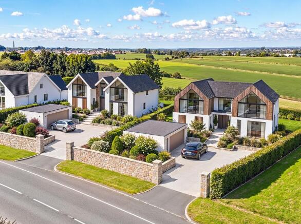 Rolling countryside views at Coxmoor Road