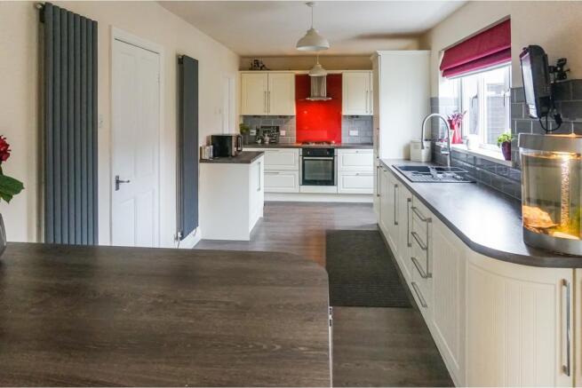 Kitchen / Breakfast
