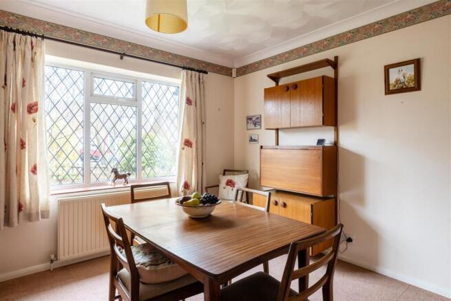 Dining/Bedroom