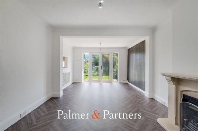 Picture No. 02