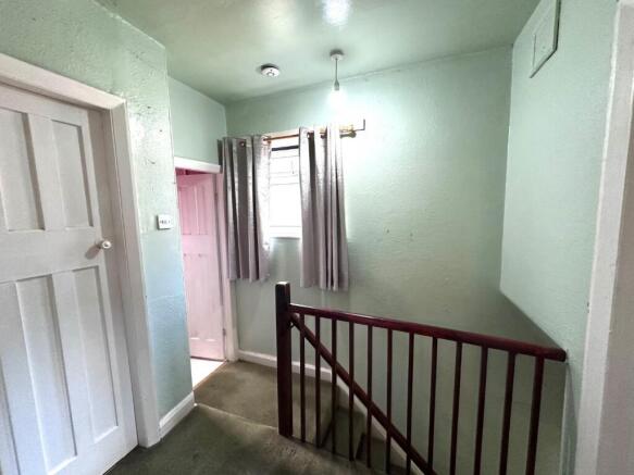3 bed Terraced for sale Image 8