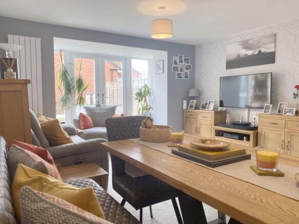 Living Dining ...