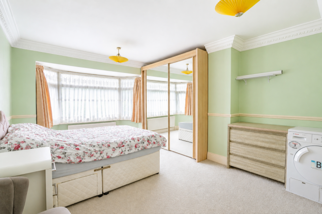 3 bed Semi-Detached for sale Image 9